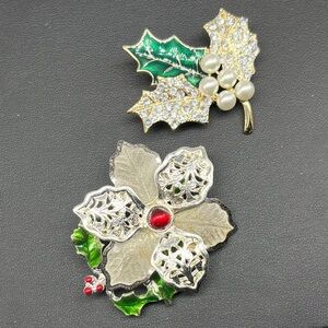 2 Christmas Holly Brooches, 1 Anne Klein gold tone, 1 unsigned silver tone